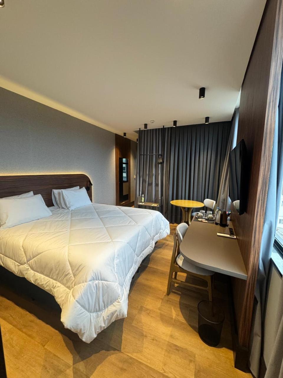 Zallon Hotel Executivo لاجيدو المظهر الخارجي الصورة
